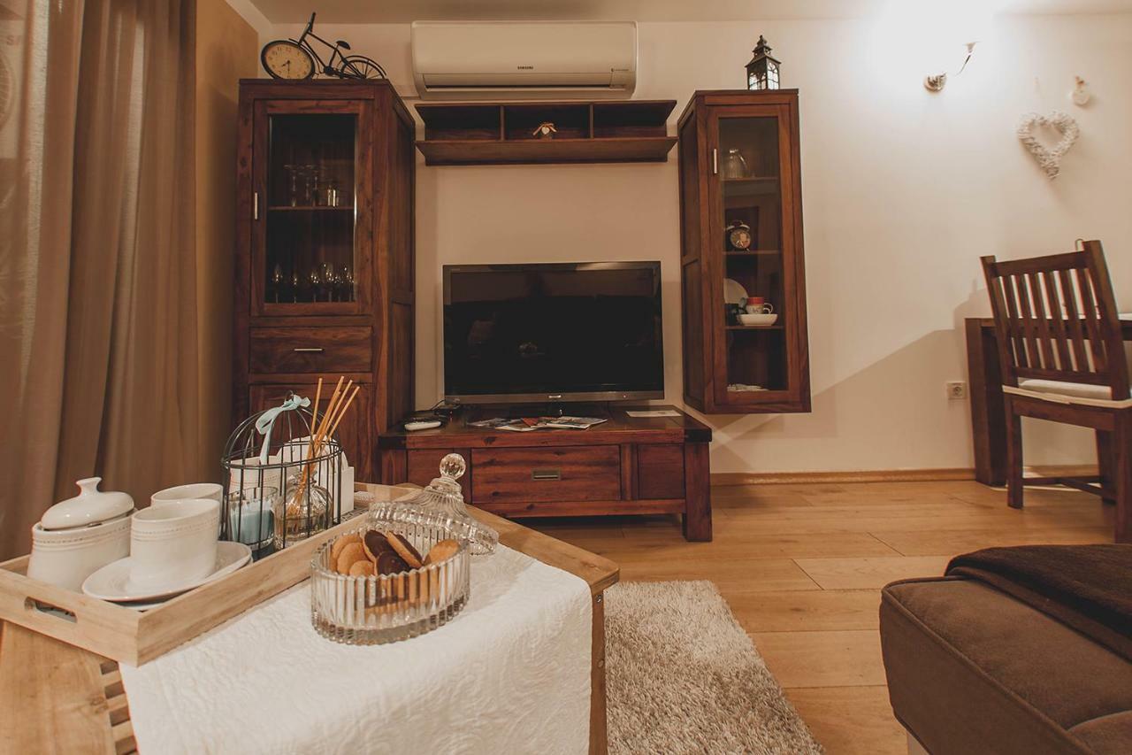 Apartment Gabriella Загреб Экстерьер фото
